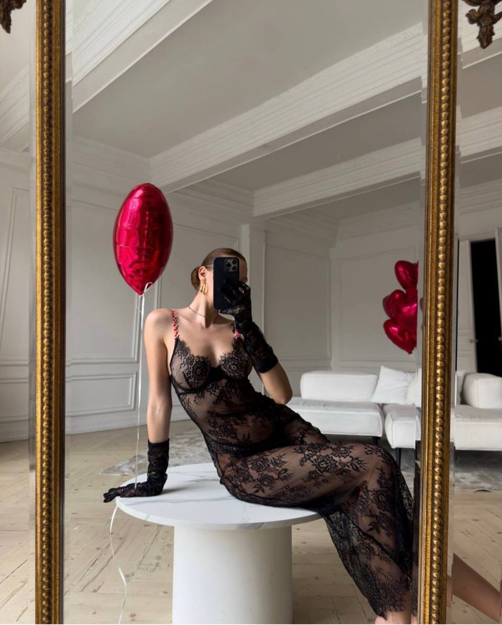 Eternal Noir – Siyah Dantel Uzun Gecelik